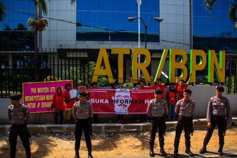 Aksi Damai di depan Kementerian ATR/BPN