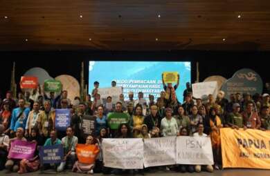 Potret kebersamaan peserta Peoples’ Conservation Summit 2026 di akhir pertemuan